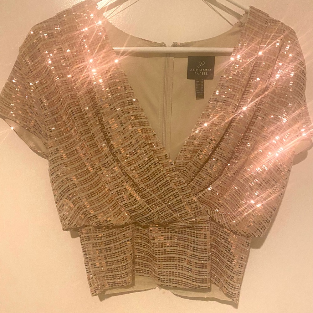Adrianna Papell Gold Sequin Flutter Sleeve Crop Blouse